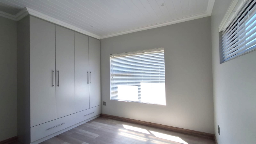 3 Bedroom Property for Sale in Stilbaai Wes Western Cape